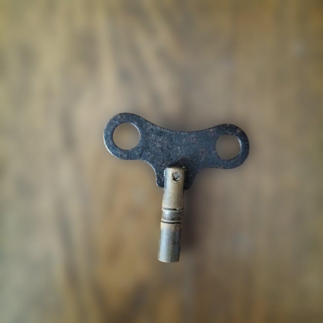 西洋アンティーク クラシックな西洋 ゼンマイ式 振り子時計 置き時計