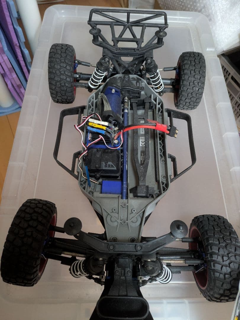 ホビーラジコン Traxxas SLASH 4X4 PLATINUM EDITION 6804R