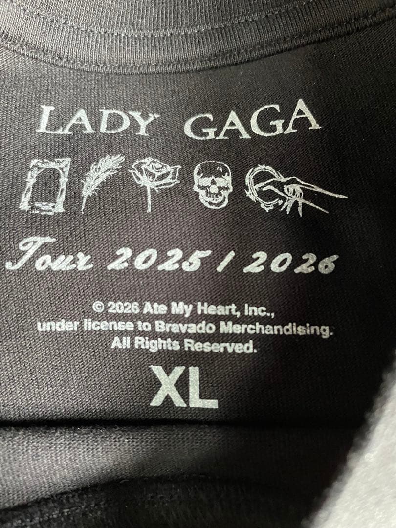 レディーガガ　踊るか　死ぬか　ツアーTシャツ　lady gaga XL