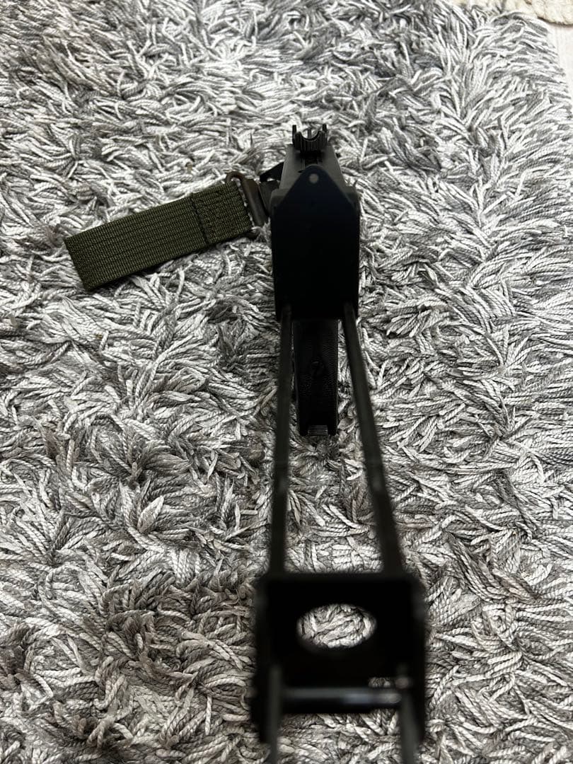 KSC M11A1 イングラム　サプレッサー&マガジン2本&ストラップ付