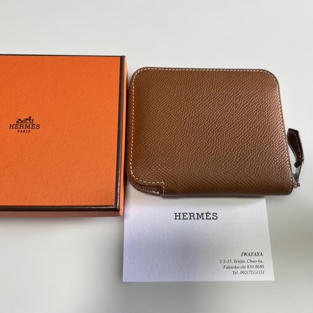HERMÈS シルクインコンパクト 二つ折り財布