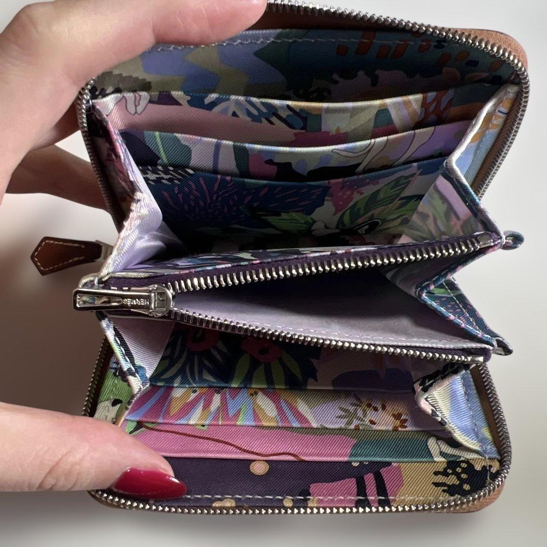 HERMÈS シルクインコンパクト 二つ折り財布