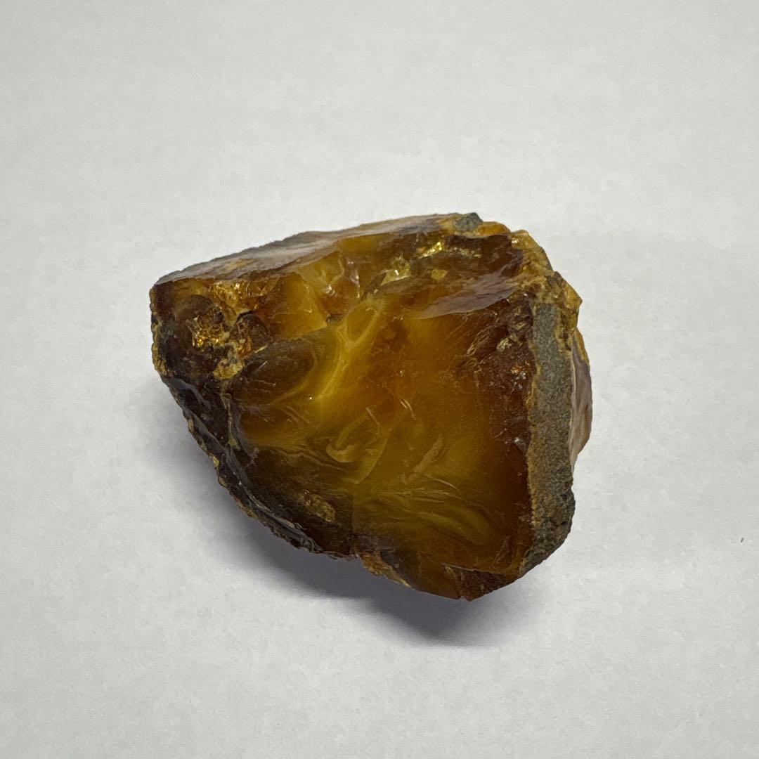 琥珀 アンバー 化石 宝石 原石 岩手県久慈産