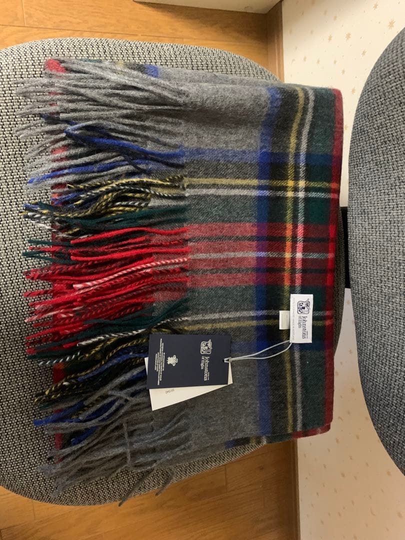 h*☆様 ジョンストンズ スカーフ　グレースチュワートタータンチェック 大判