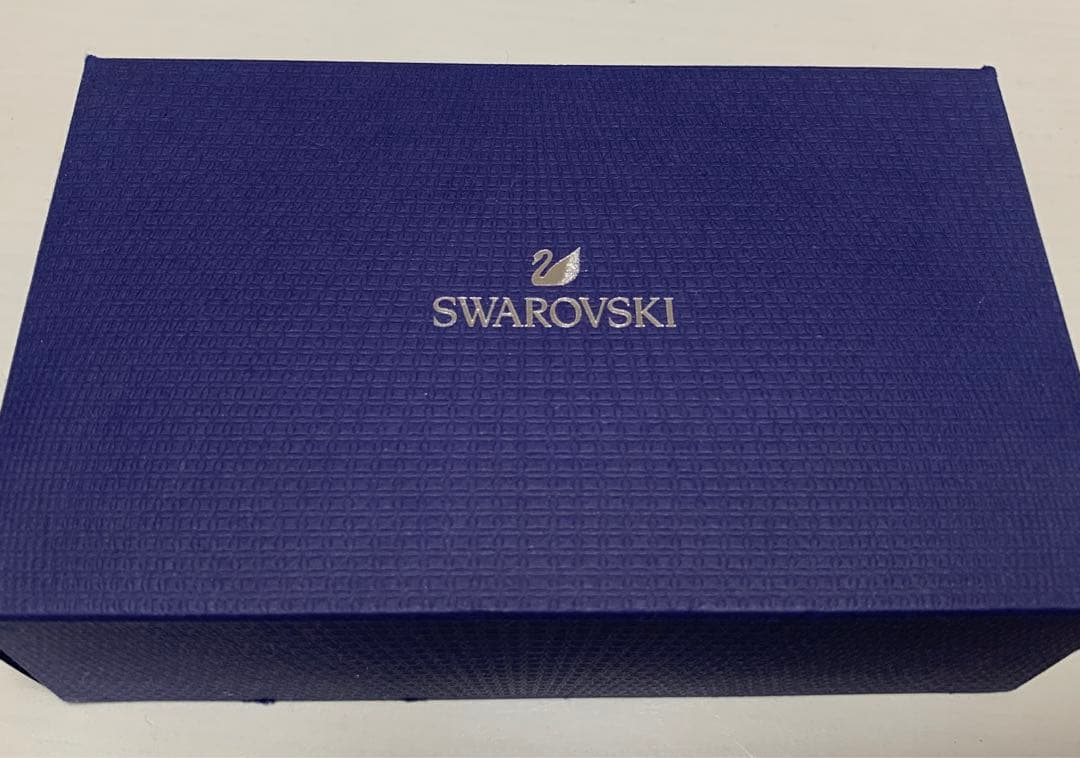 スワロフスキー クリスタル台座