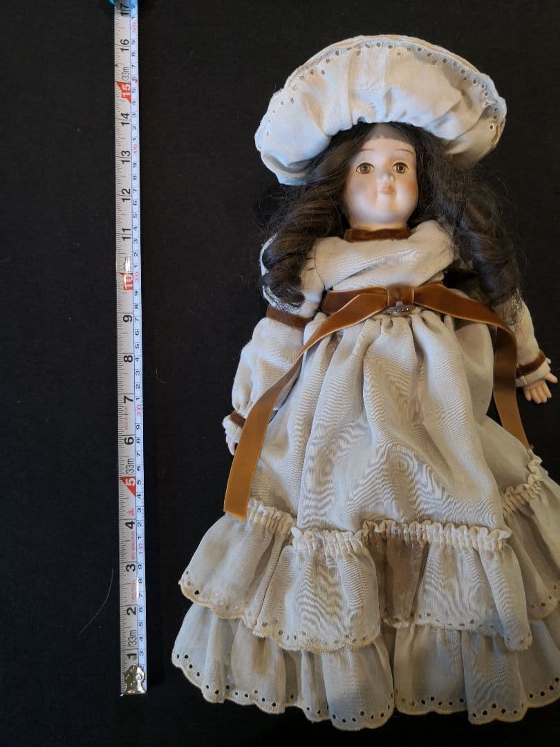 アンティークビスクドール