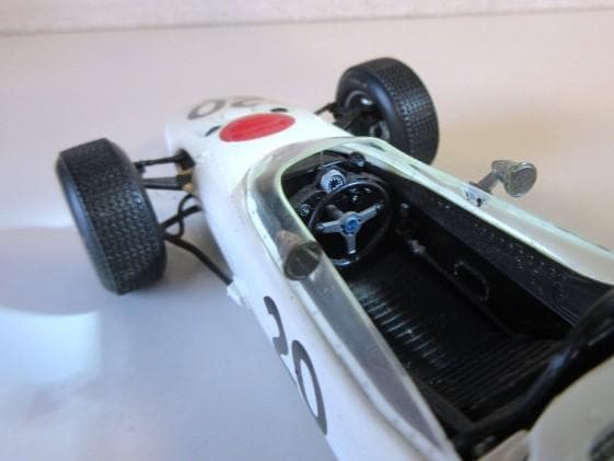 特価 EBBRO (1/20) ホンダ RA271