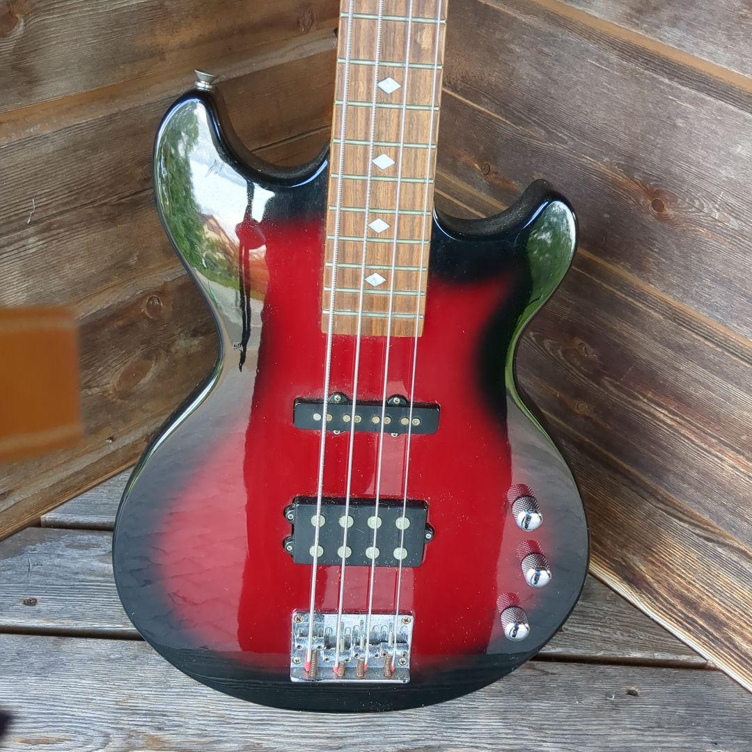 BCリッチエレキベース 4弦 ショートスケール