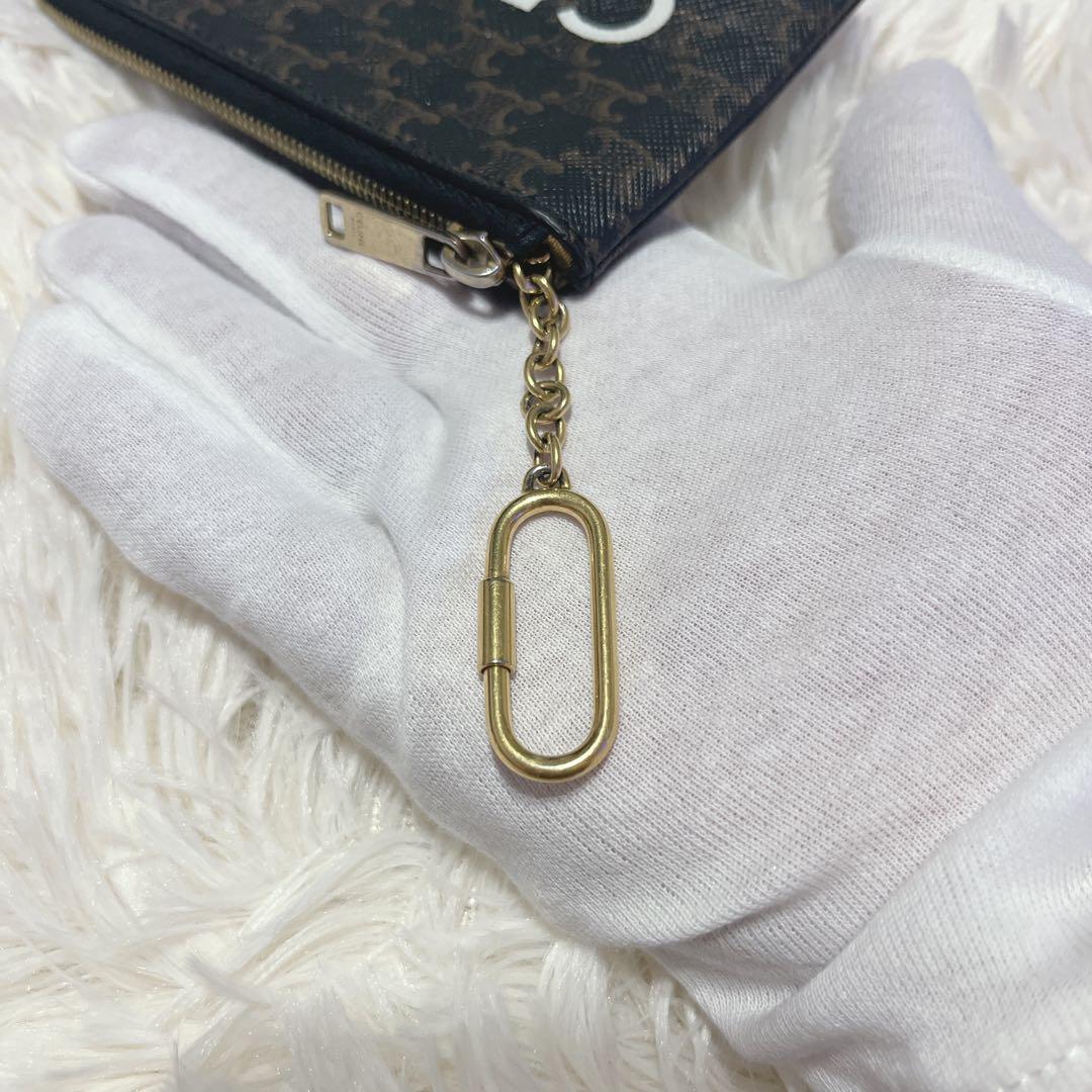 ルイ様 鑑定済・美品セリーヌ　トリオンフ　ロゴ　フック付き　ケース　PVC