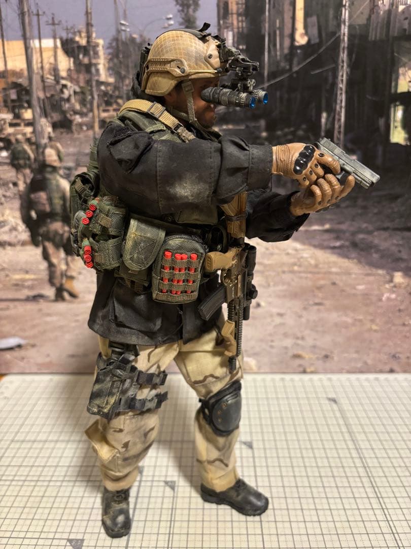 ミリタリーフィギュア damtoys 12インチ sfod カスタム