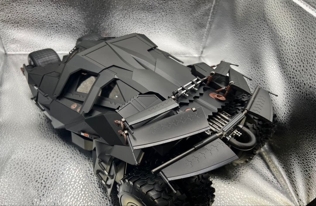 1/12 バットモービル とバットマンフィギュアキットの完成品(LED電飾)