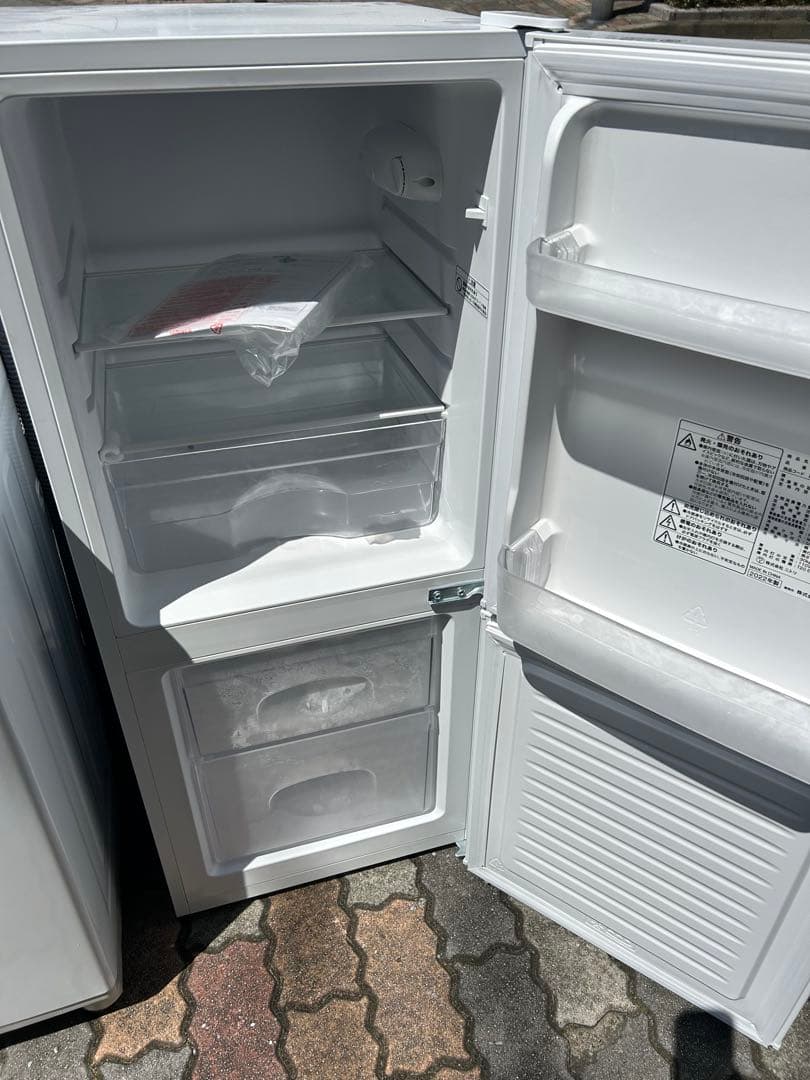 福岡市配送設置無料　22年冷蔵庫、22年洗濯機セット