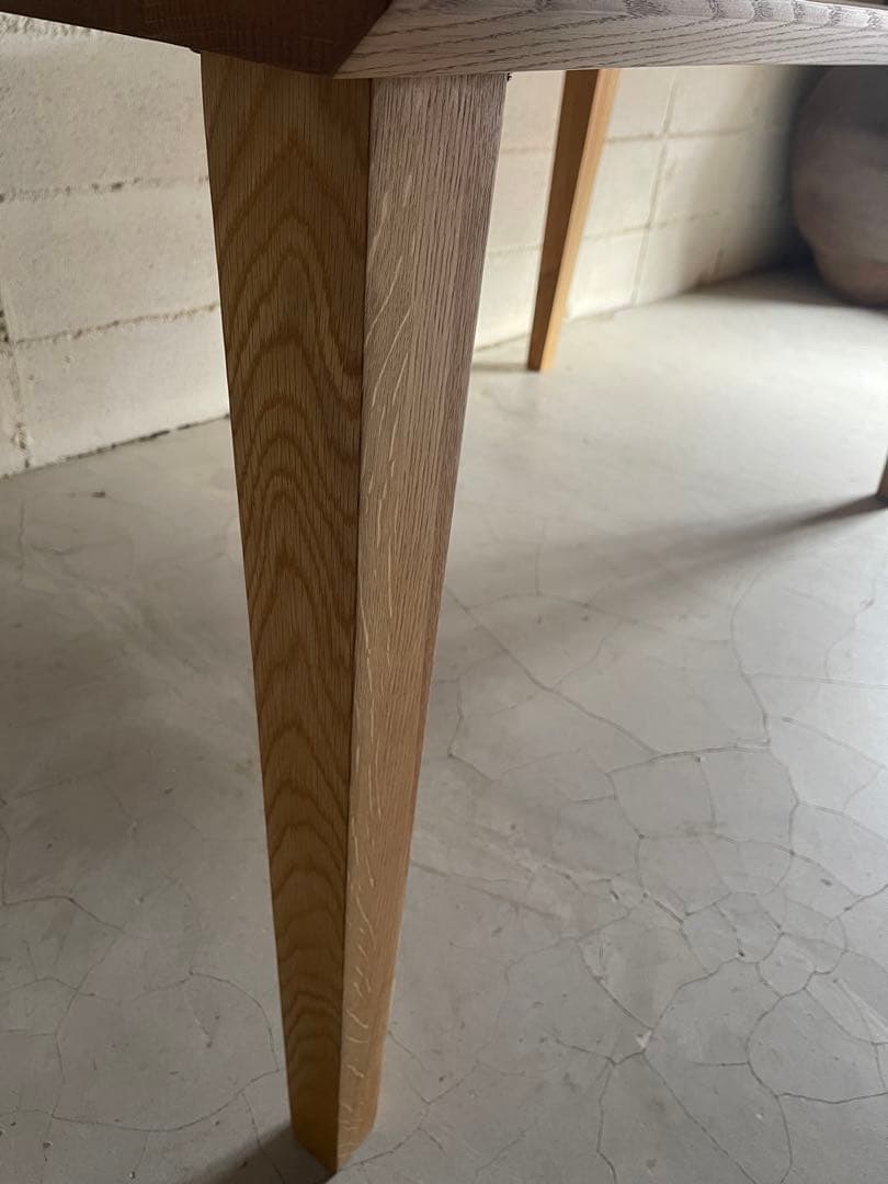 美品　大塚家具　天然木オーク材無垢　ダイニングテーブル　テーパー角脚　W1500