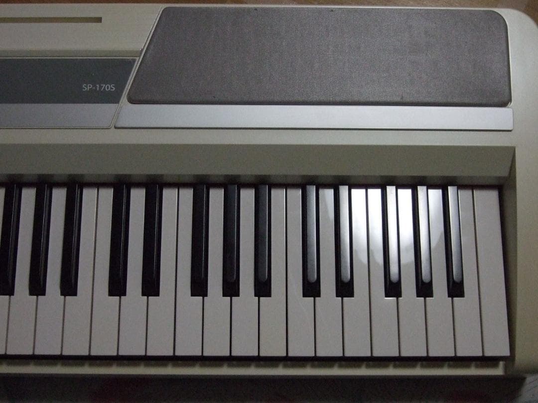 KORG SP-170S-WT コルグ 電子ピアノ 88鍵盤（送料込み）