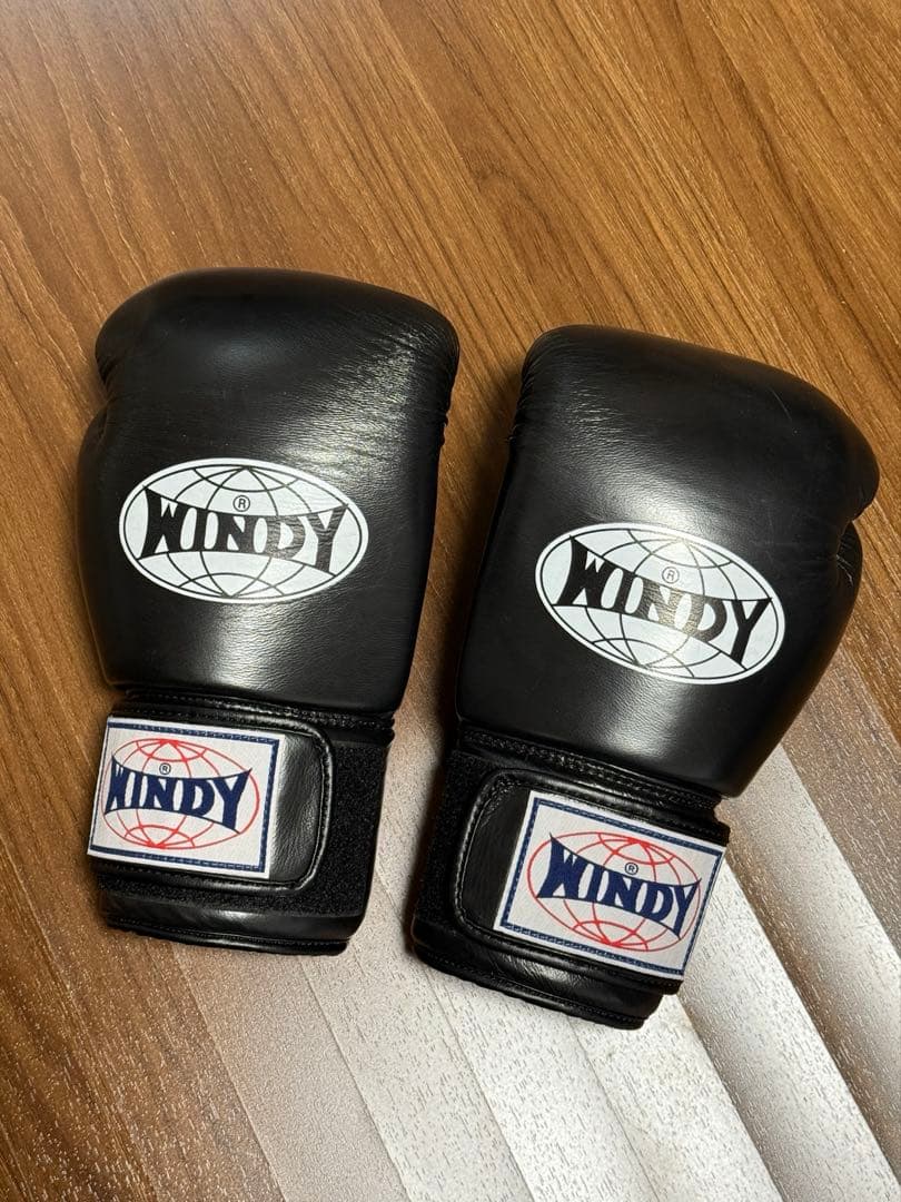 Windy ボクシンググローブ 黒 16oz 16オンス