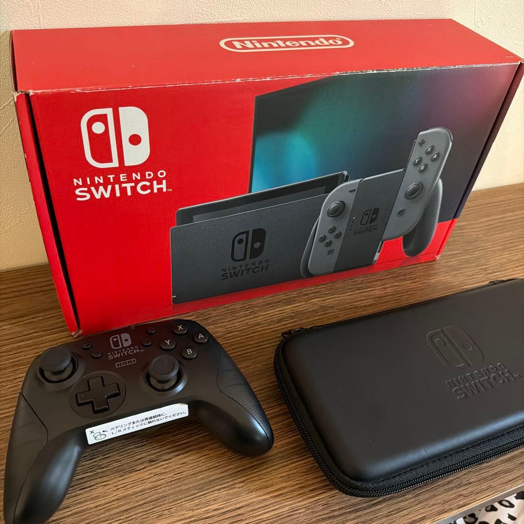 Nintendo Switch グレー 本体 専用ケース 任天堂　ホリコン