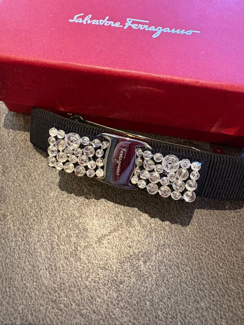 フェラガモ　バレッタ