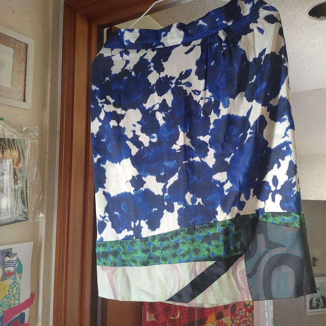 ドリスヴァンノッテン青白花柄 カラフル切り替え