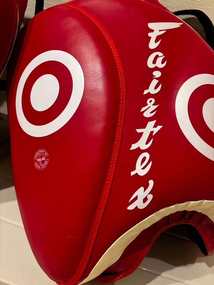 Fairtex TP3 フェアテックス 太ももパッド　キックボクシング