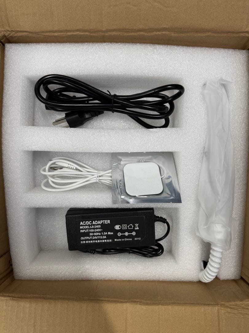 エレクトロポレーション　美容機器　美容液導入　リフトアップ　DCOOL