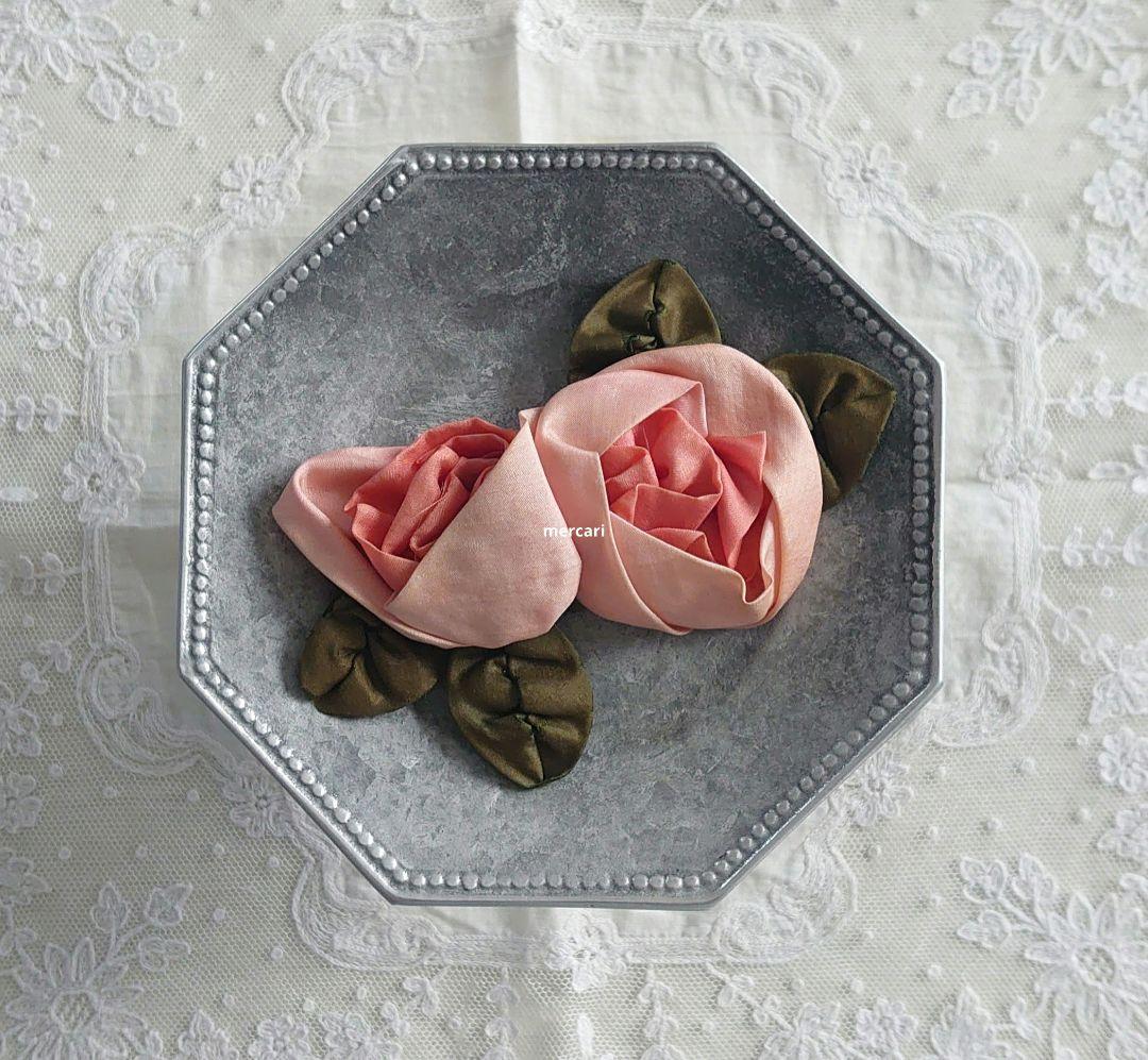 フランス製　アンティーク　大きなロココモチーフ