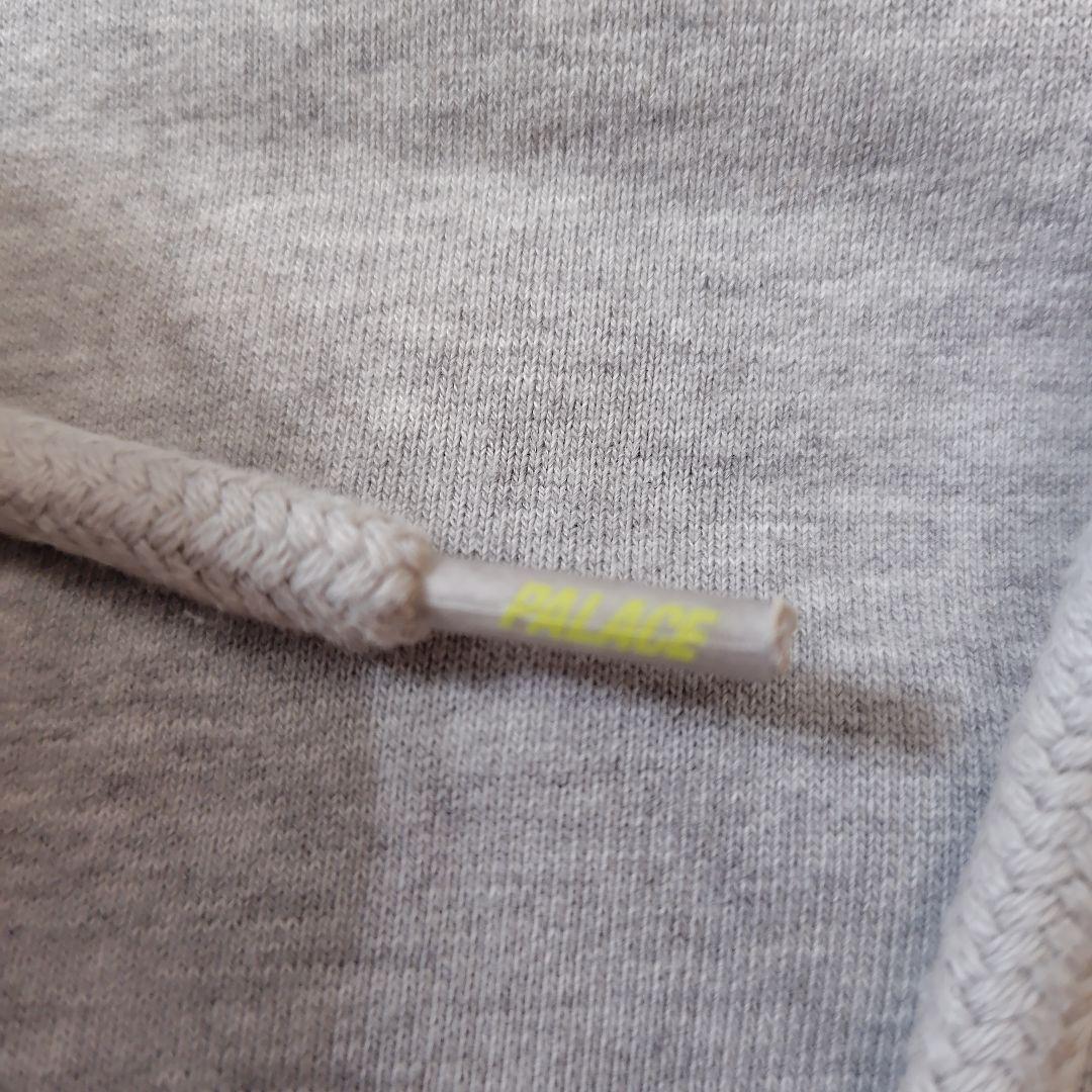 PALACE グレー フード付きパーカー