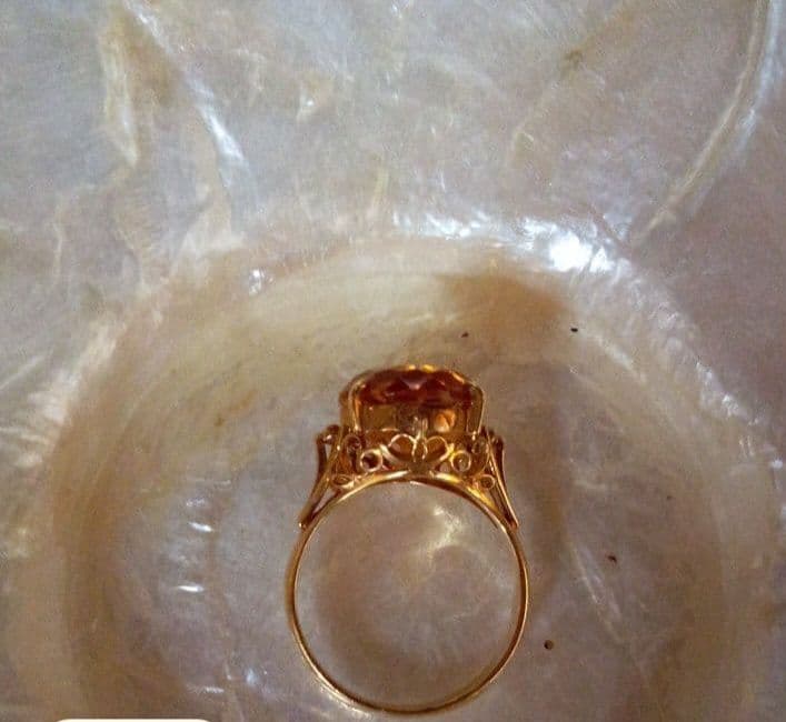 未使用 トパーズ　K18 リング
