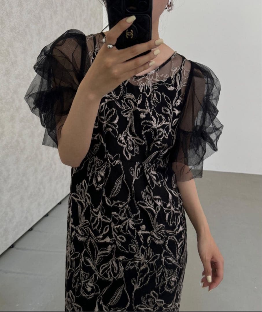 Dorry Doll フラッフィースリーブペンシルドレス　ブラック