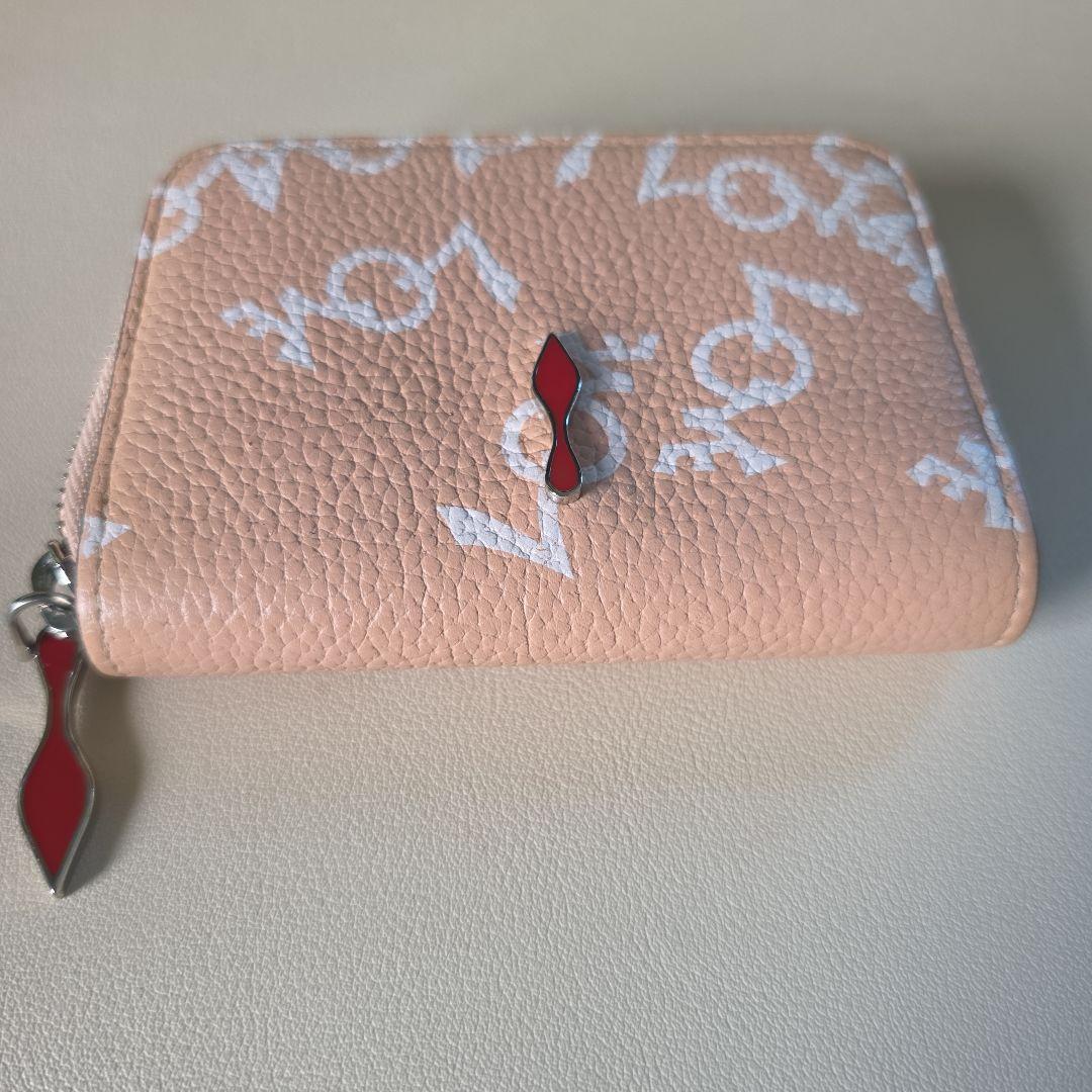 『引っ越しセール』ルブタン　ケース、カードケース