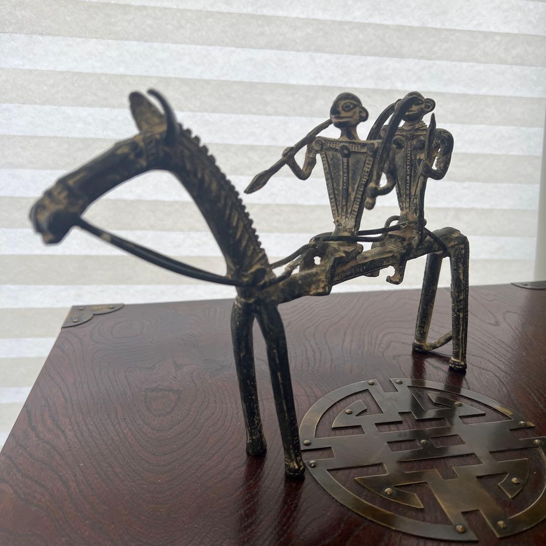 アフリカ工芸品　『馬と戦士たち』　アンティーク　1900年代初頭　干支