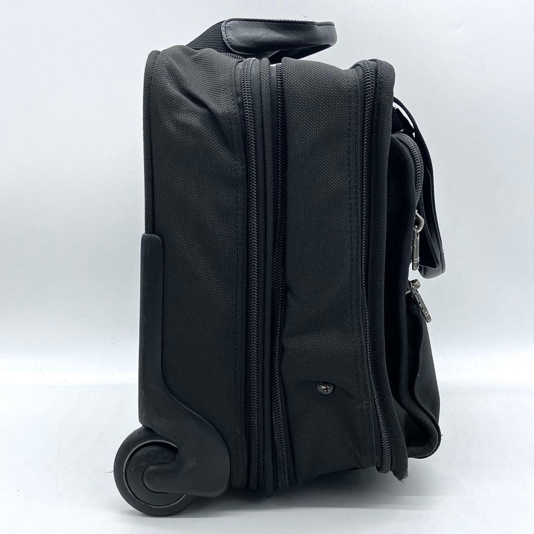 【TUMI】廃盤　キャリーバッグ　鍵付き　ナイロン　ブラック　2輪