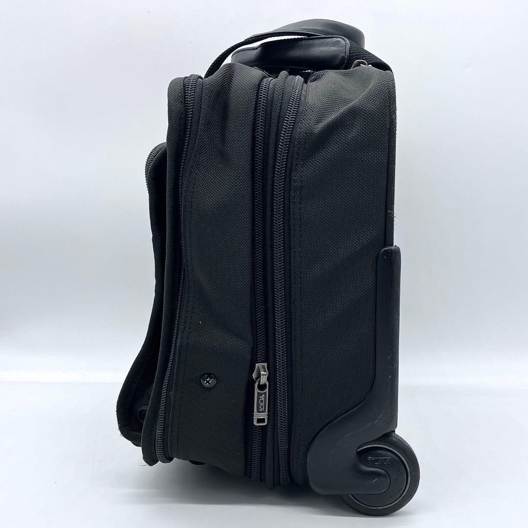 【TUMI】廃盤　キャリーバッグ　鍵付き　ナイロン　ブラック　2輪