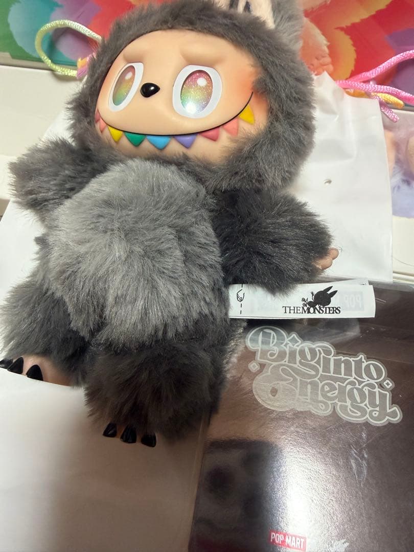 (正規品) POPMART ラブブ Big into Energy シークレット