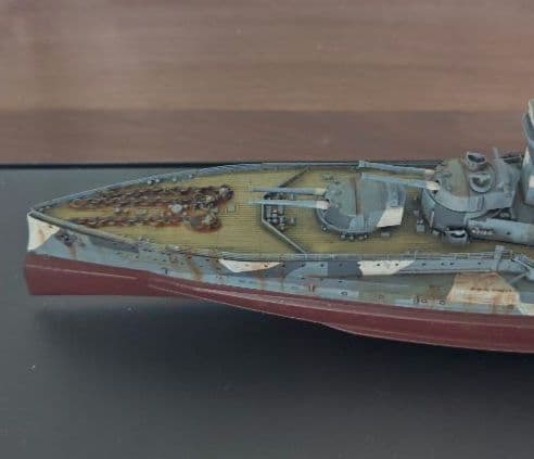 トランペッター 1/700 イギリス海軍 戦艦 ウォースパイト