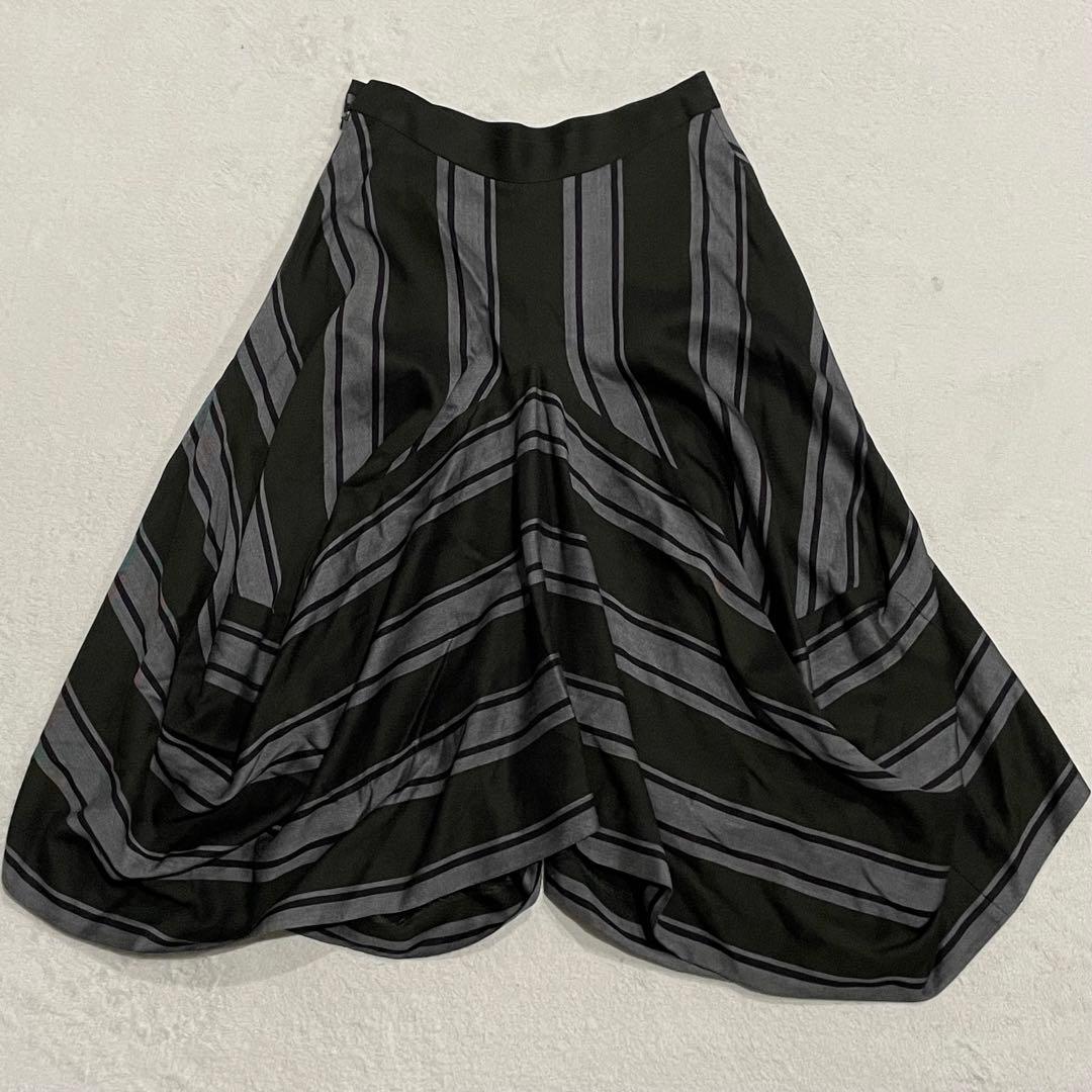 ヴィヴィアンウエストウッド　フレアスカート　変形　アシメ　オーブ釦　ストライプ