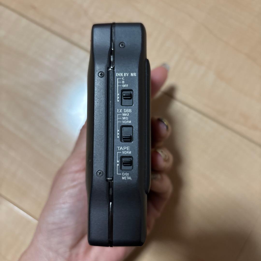 本日限りお値下げ！SONY WALKMAN DD QUARTZ WM-DD9