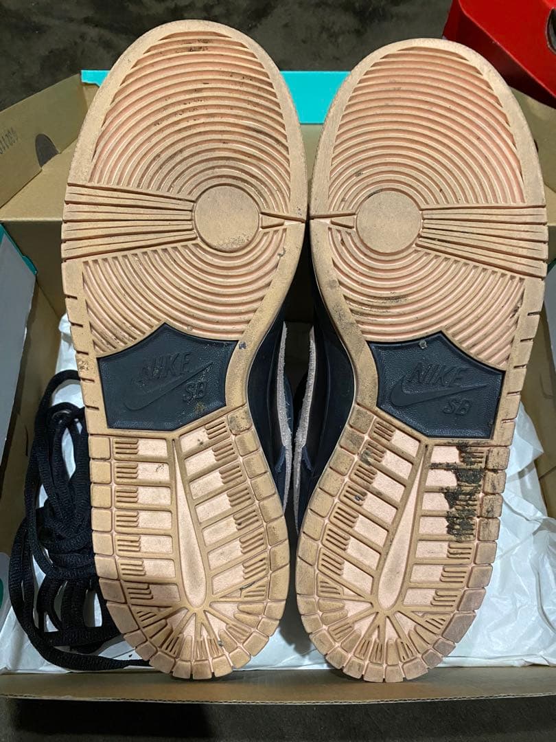 Nike Dunk Low ピンクデビル