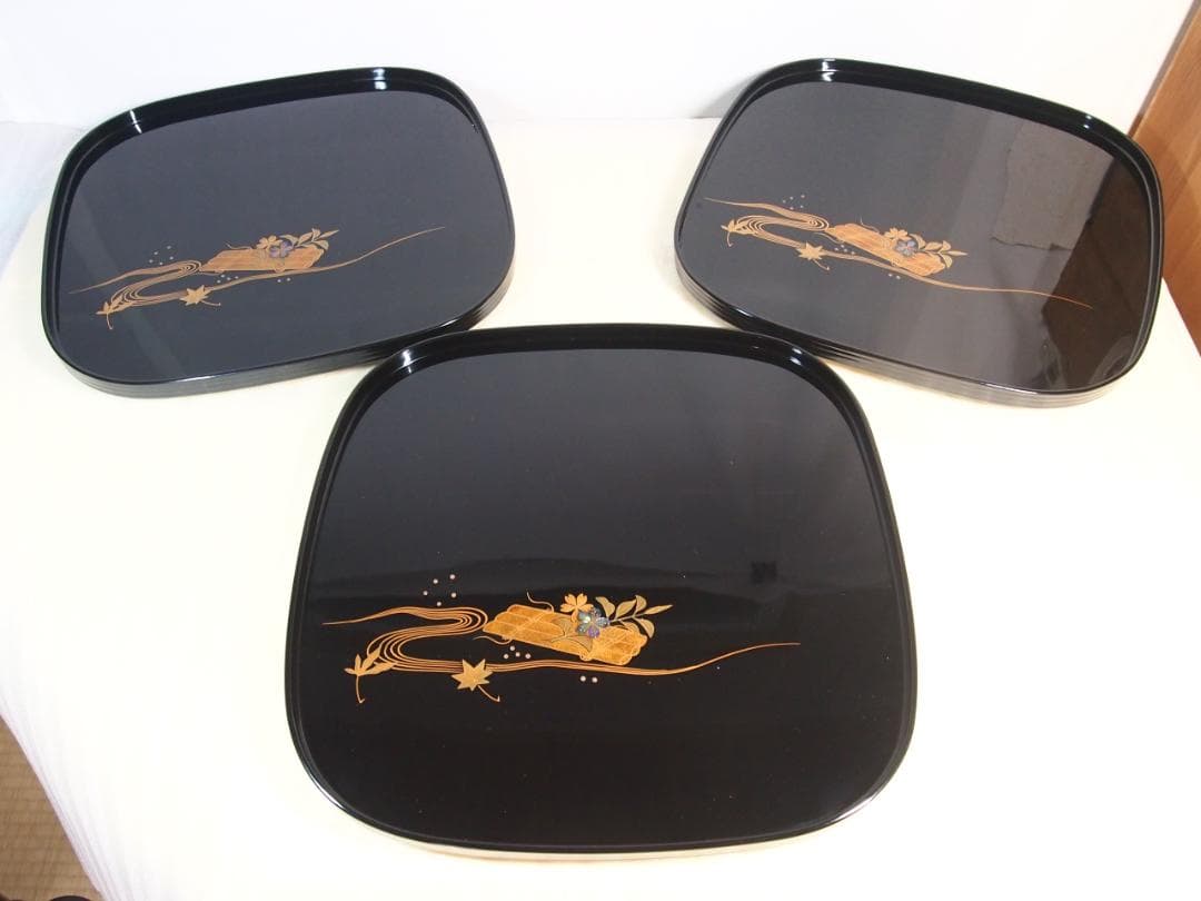 【未使用】輪島塗 曽我路幸 花筏蒔絵 くつわ型卓上膳 5客 懐石膳/会席膳 漆器