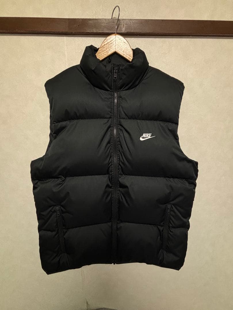 NIKE ベストダウン