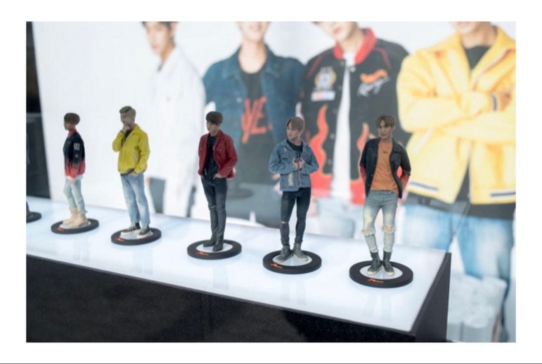 BTS 防弾少年団 SK telecom テレコム公式　フィギュア　テヒョン V
