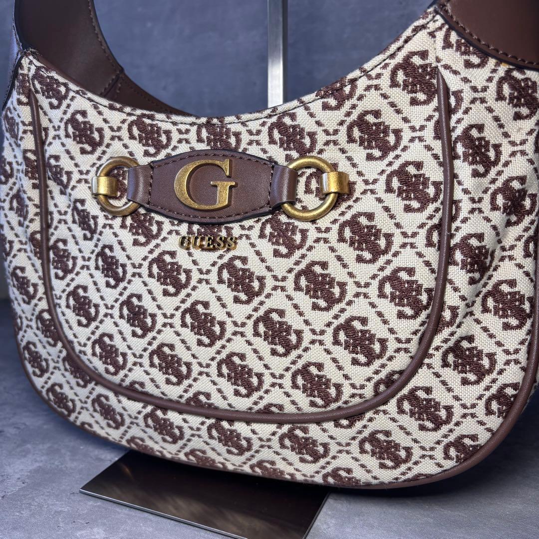 【極美品】GUESS ゲス　ショルダーバッグ ロゴ柄 ブラウン ワンショルダー