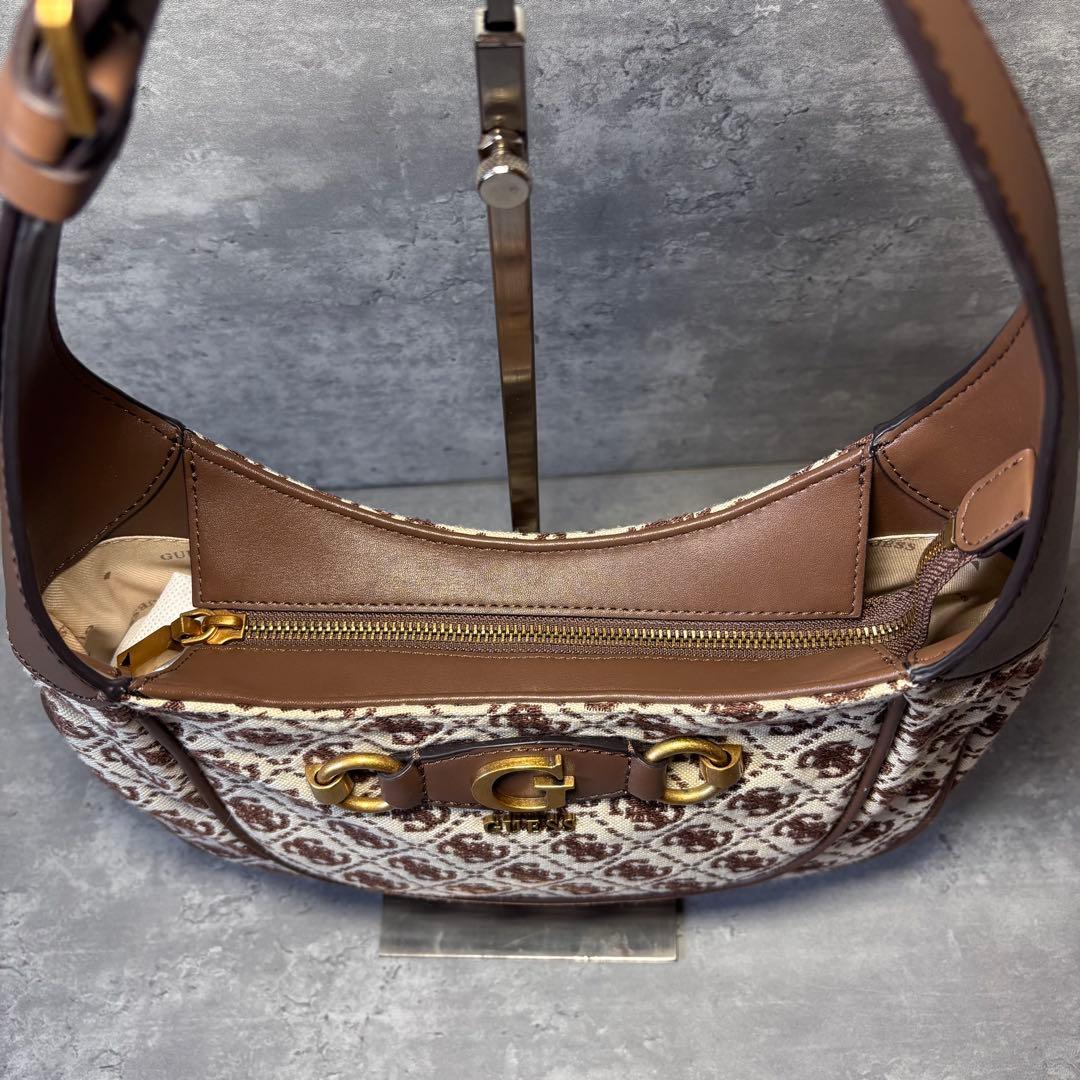 【極美品】GUESS ゲス　ショルダーバッグ ロゴ柄 ブラウン ワンショルダー