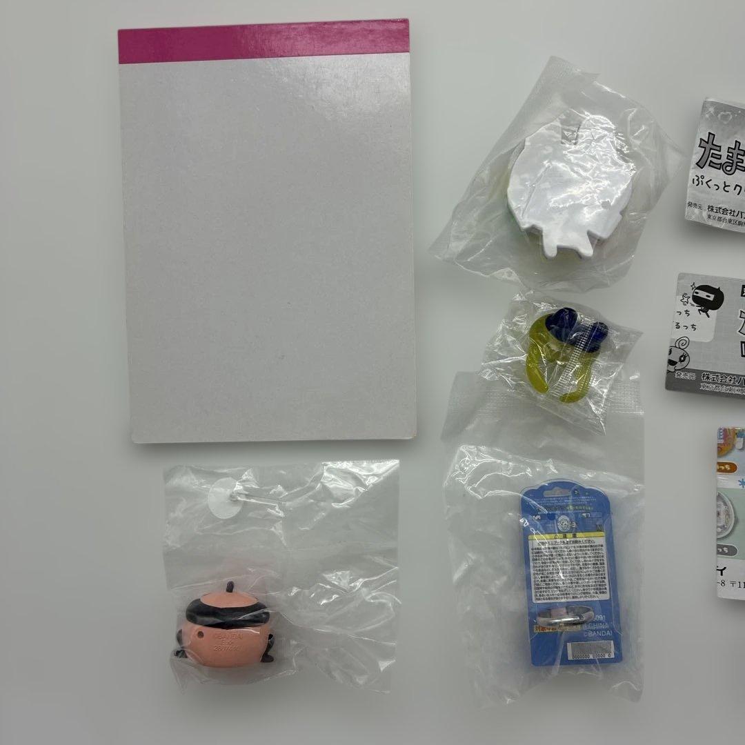 Tamagotchi メモ帳　はさむんです。　ぷくっとクリアリング　たまごっち