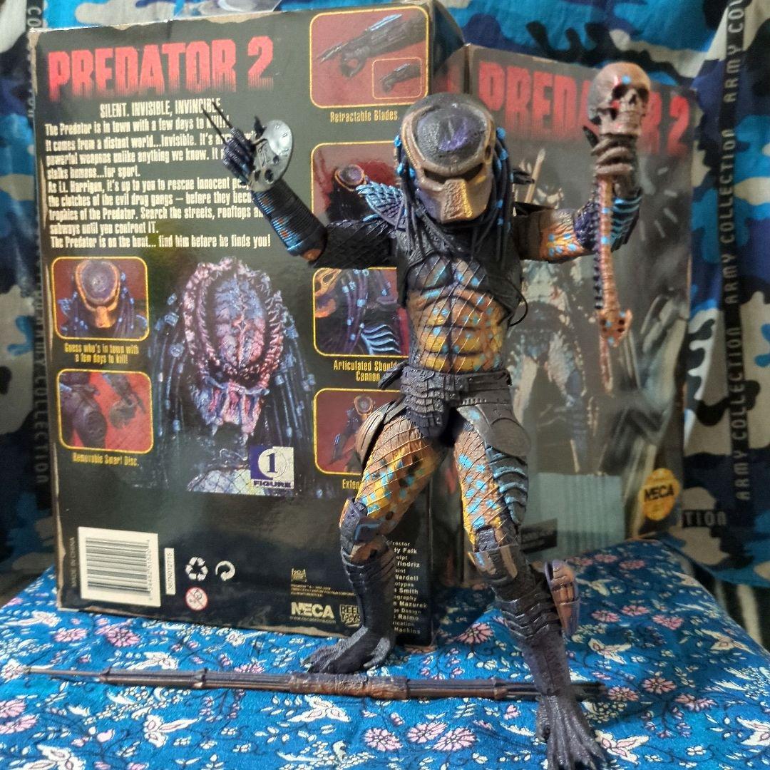 NECAシティハンタープレデターCLASSICビデオゲーム•アピアランス(中古)