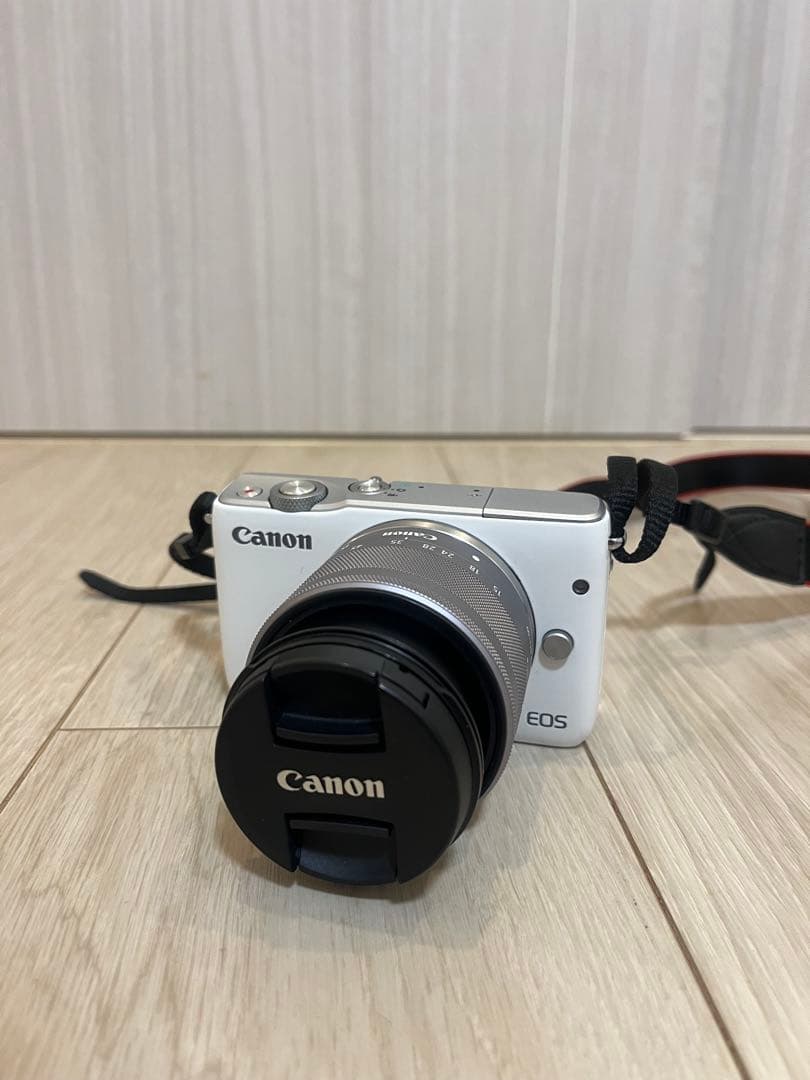 [ジャンク品] EOS M10 カメラ　フルセット