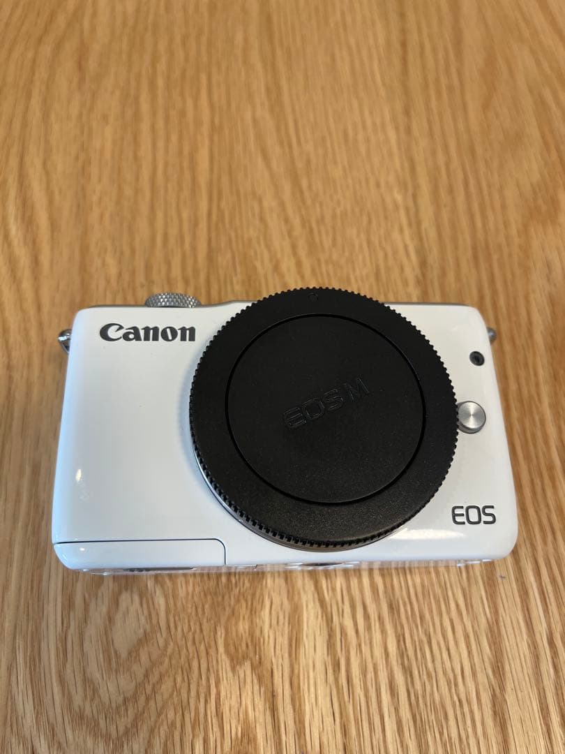 [ジャンク品] EOS M10 カメラ　フルセット