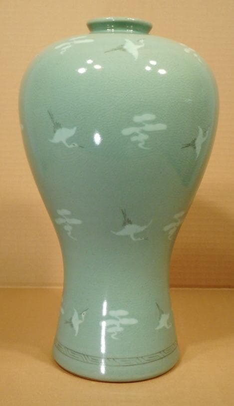 趙京洙　 　　青磁花瓶