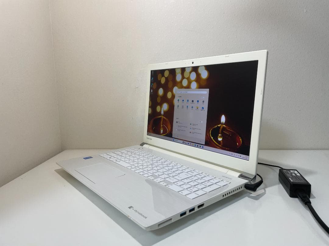 第7世代ＤynabookT65/DW i7-7500U SSD512GB 8G