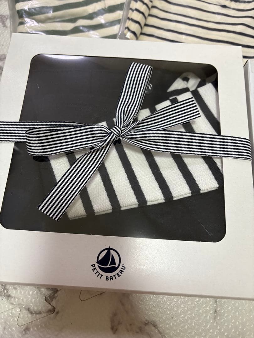 e*i様 プチバトー ベビー服 ギフトセット