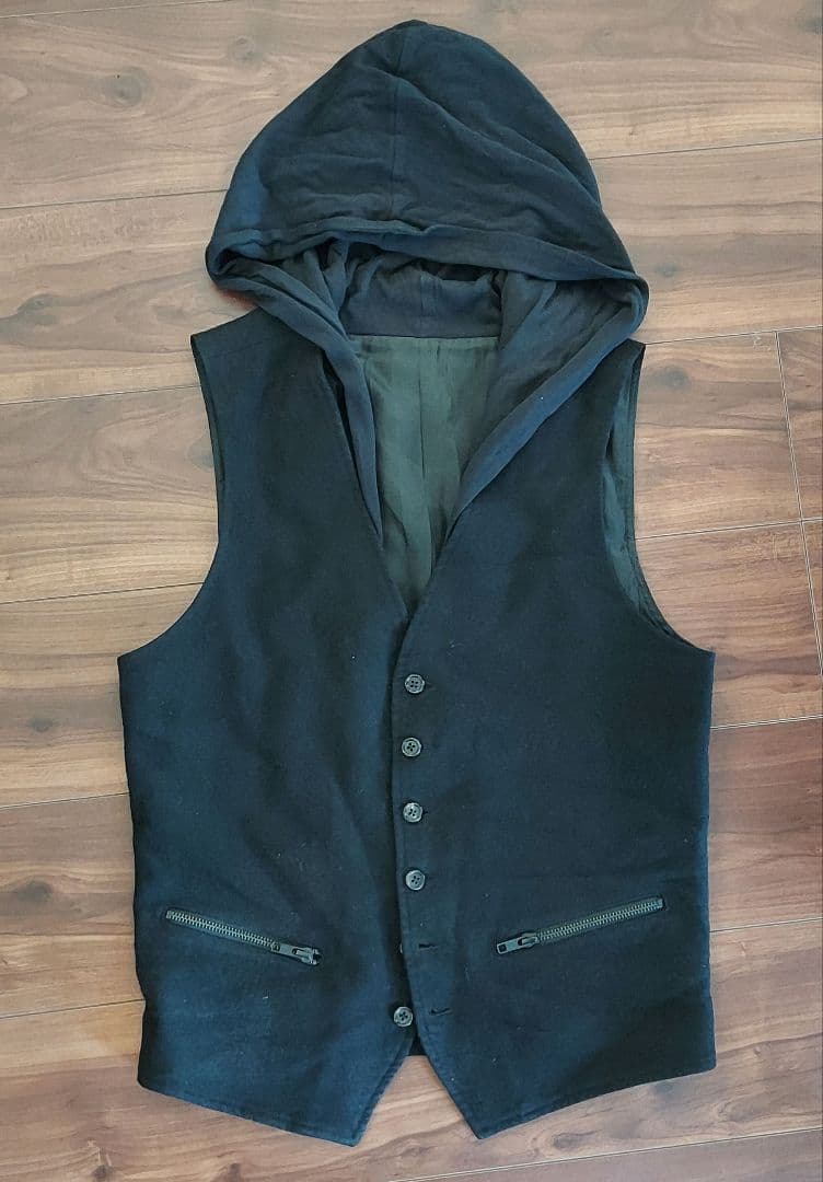 ANN DEMEULEMEESTER 2010AW フード付きジレ